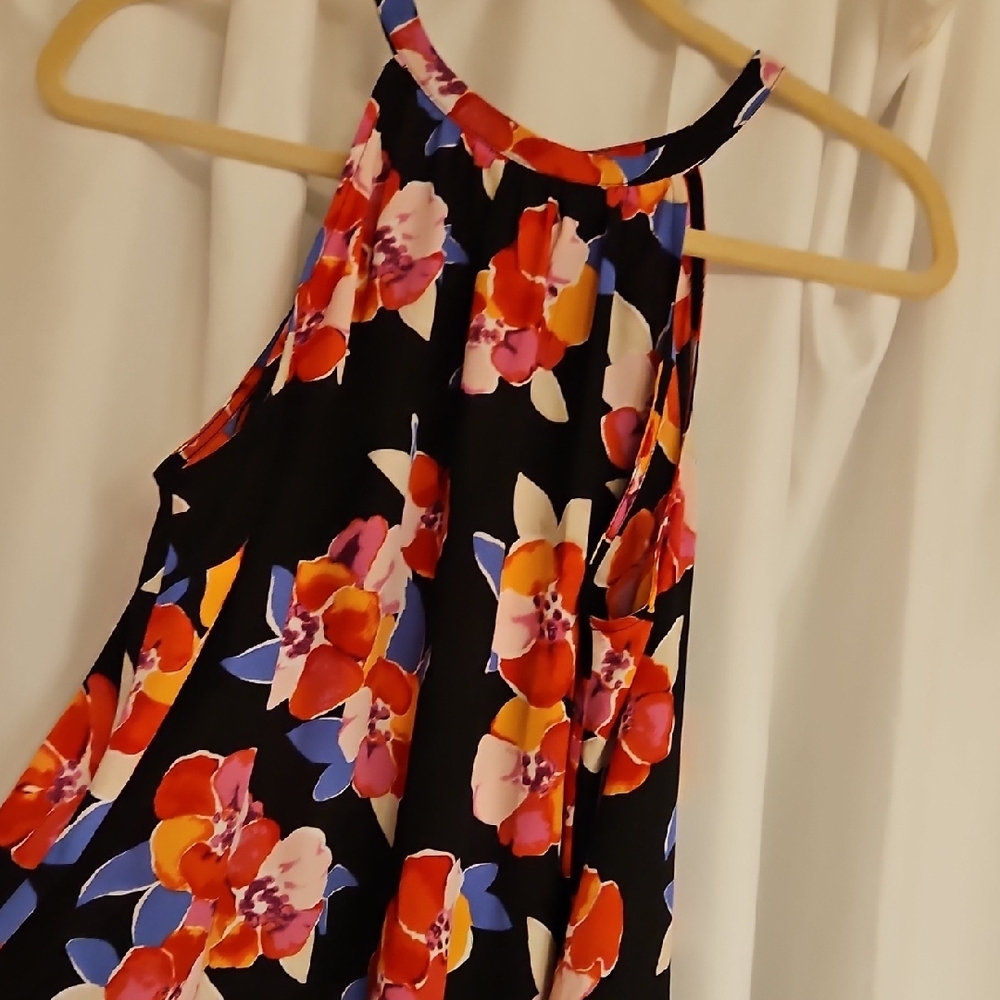 Maurices Black Withbred Flowers Sleeveless Tank Top
